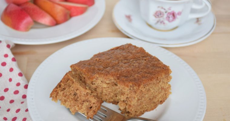 Cinnamon Applesauce Snack Cake