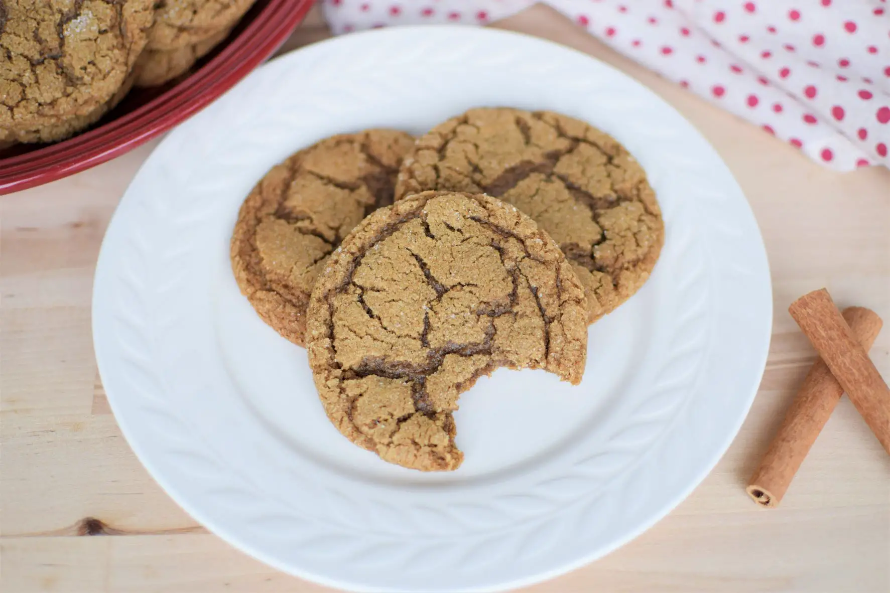 Chewy Ginger Molasses Cookies – G/F, D/F