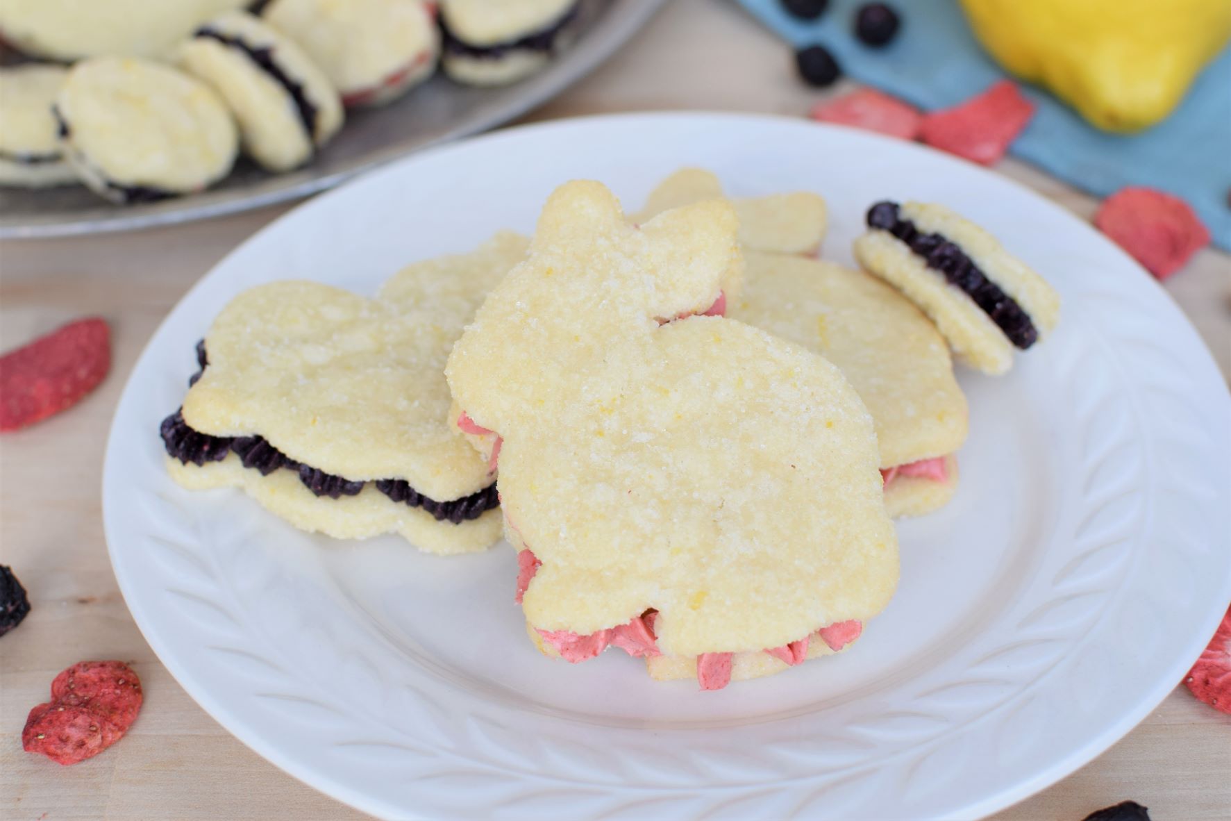 Ultimate Spring Cookies – Lemon Berry Cream Cookies!