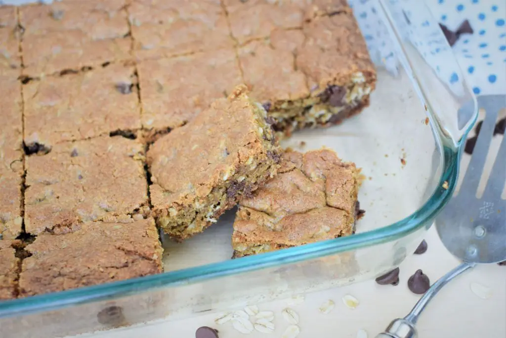 oatmeal chocolate chip bars cut up in pan
