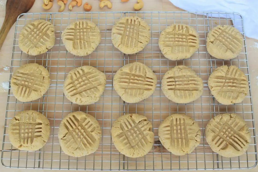 Cashew butter cookies on a cooling rack - this bread will rise